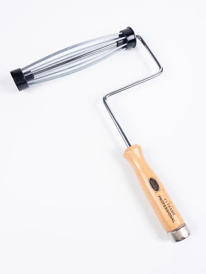 Dunn-Edwards 9" Professional Wood Handle Roller Frame